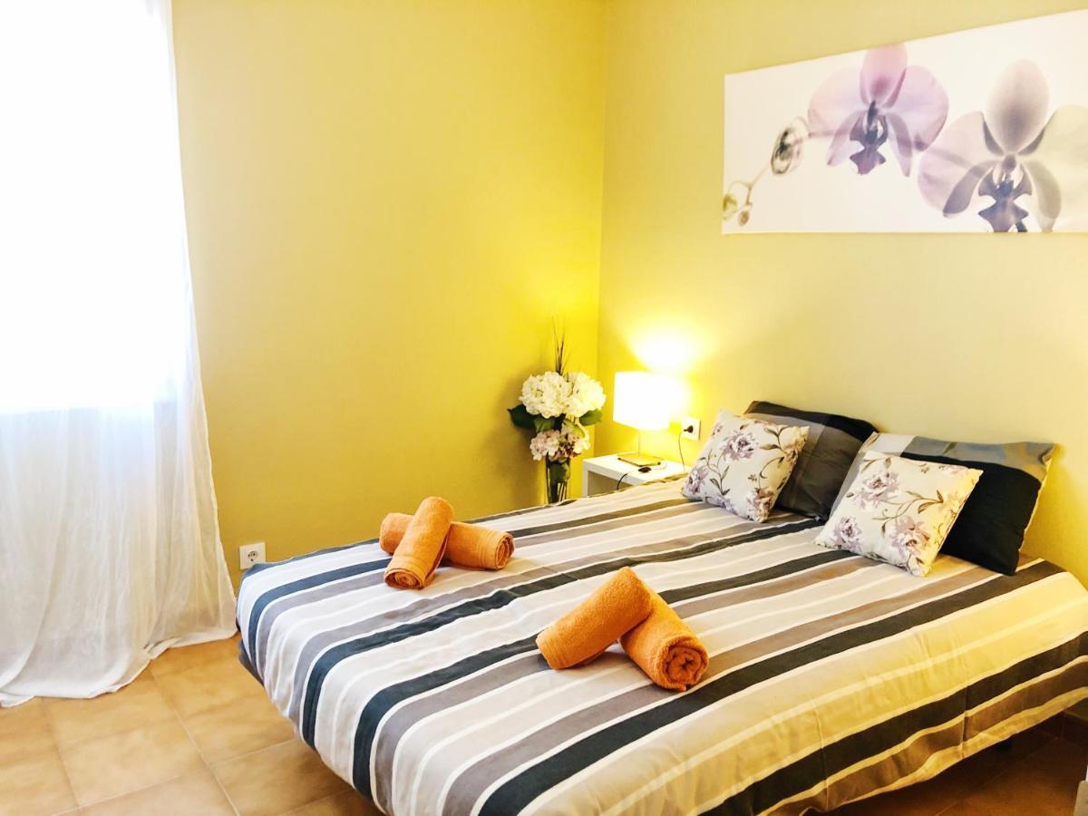 Happy Menorca Apartamento Duplex ,Piscina,Aire Acondicionado,Wiffi Port d'Addaia Luaran gambar